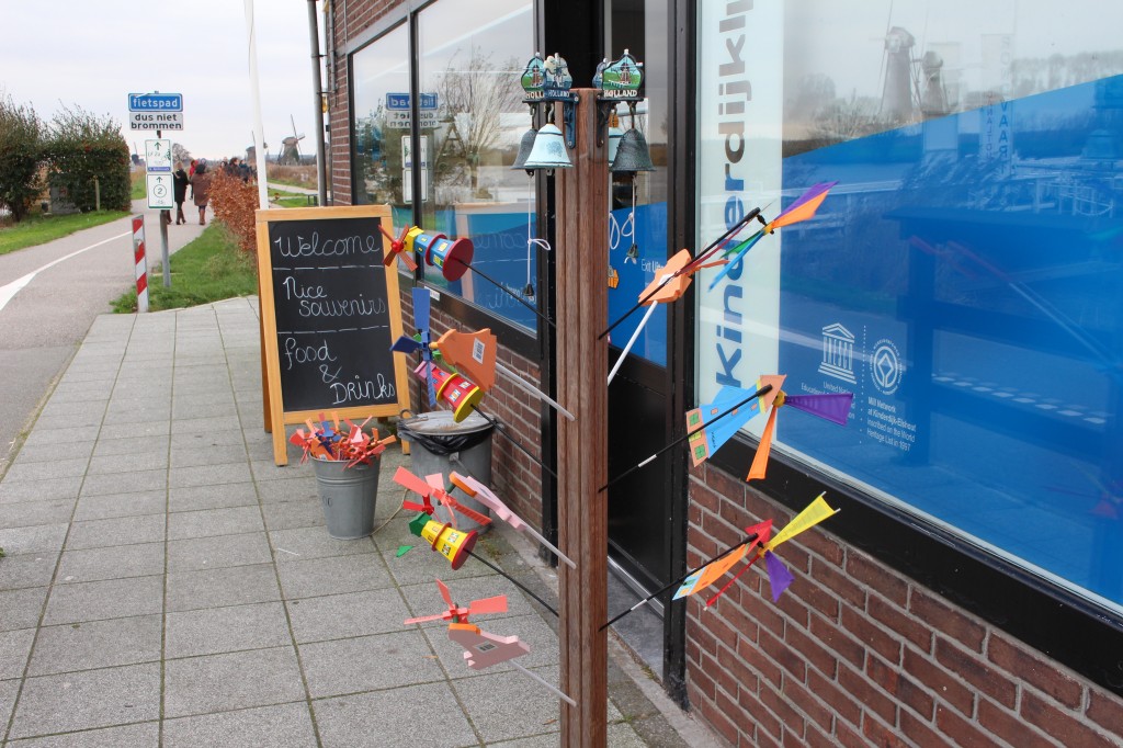 Souvenir shop and cafeteria at Kinderdijk